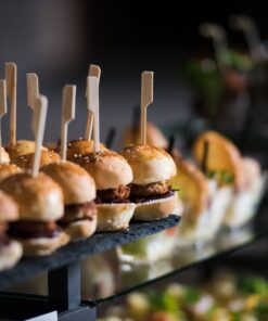 Mini marha burger lilahagyma lekvárral és Chedarral