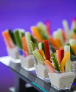 Tökmagolajos padlizsánkrém mártogatós zöldség batonokkal