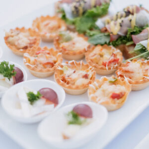 Szalámis mini quiche