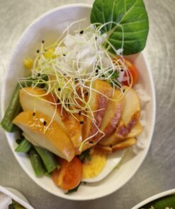 Füstölt grill sajtos poké bowl